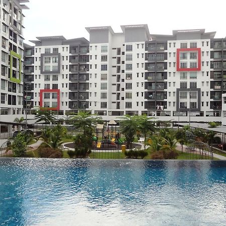 Mahkota Cheras Sweet Condo 1-14 Pax Near Mrt To Kl Kuala Lumpur Exterior photo