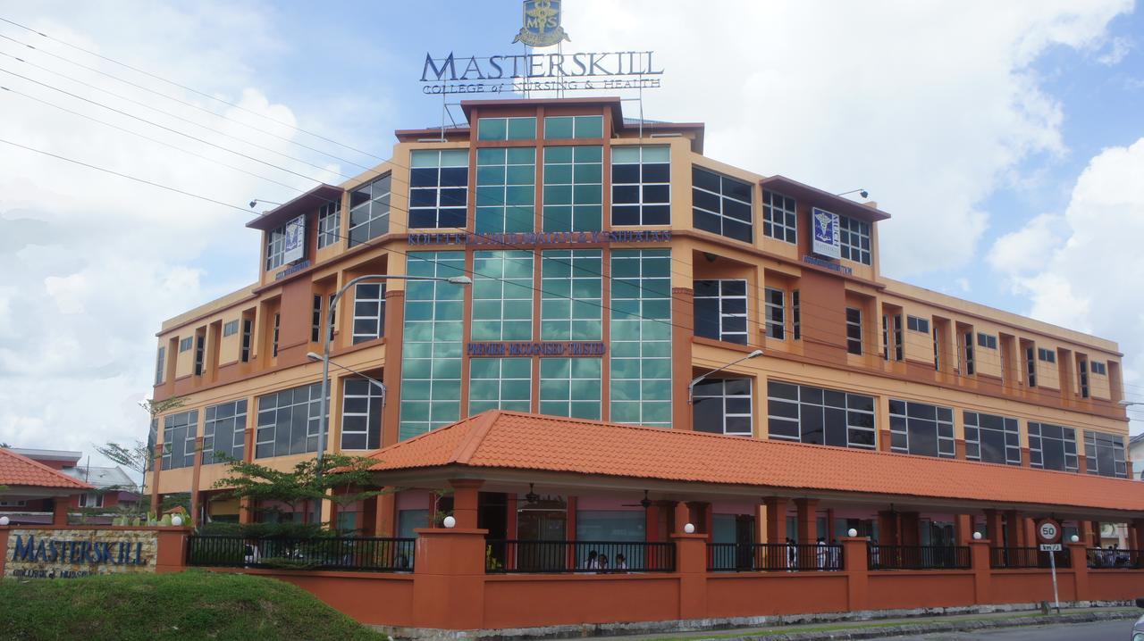 Mahkota Cheras Sweet Condo 1-14 Pax Near Mrt To Kl Kuala Lumpur Exterior photo