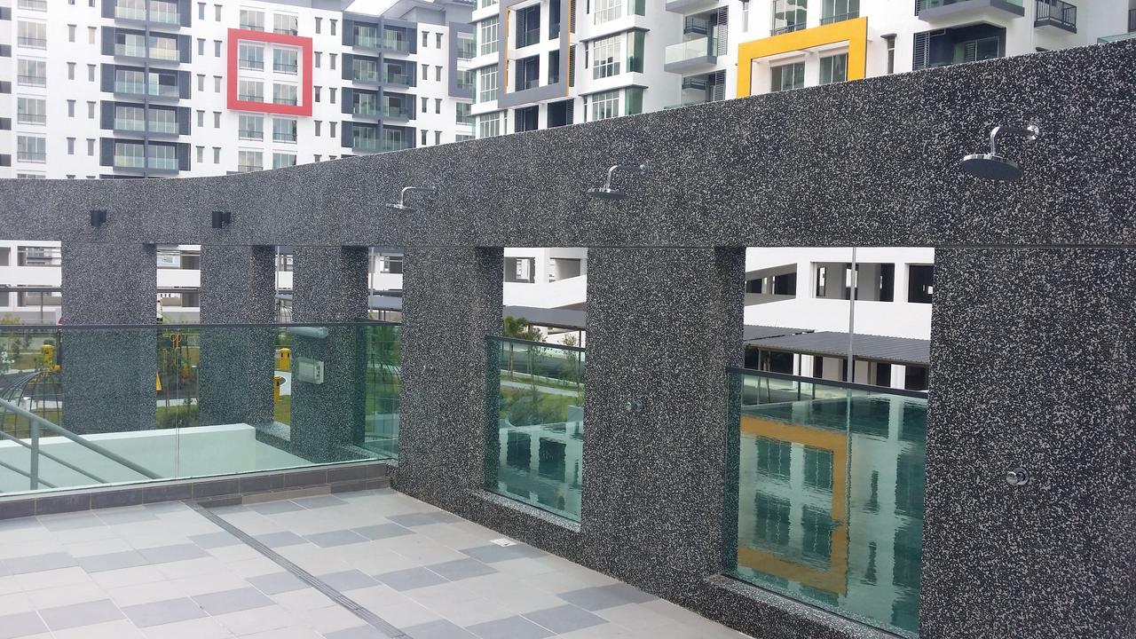 Mahkota Cheras Sweet Condo 1-14 Pax Near Mrt To Kl Kuala Lumpur Exterior photo