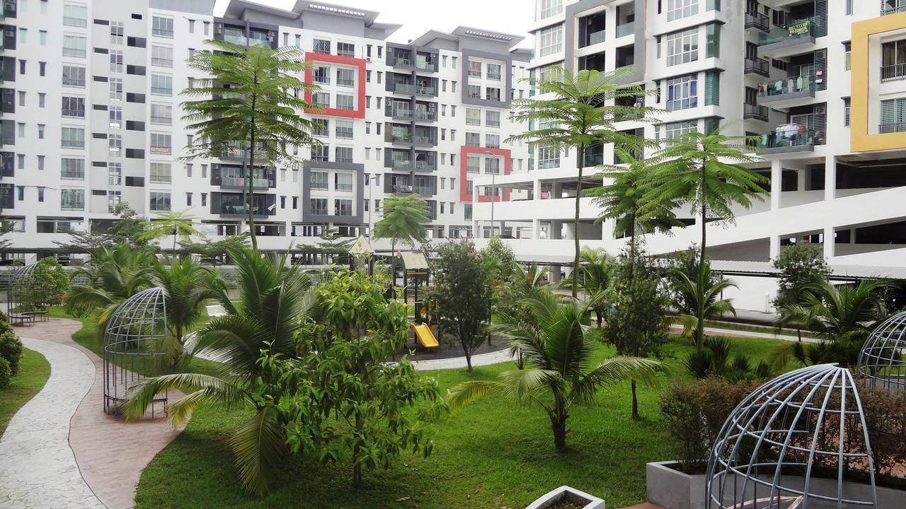 Mahkota Cheras Sweet Condo 1-14 Pax Near Mrt To Kl Kuala Lumpur Exterior photo