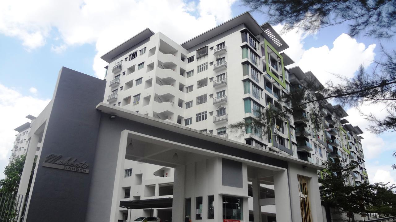 Mahkota Cheras Sweet Condo 1-14 Pax Near Mrt To Kl Kuala Lumpur Exterior photo